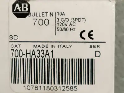 NEW ALLEN-BRADLEY 700-HA33A1