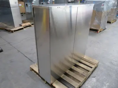Used MILBANK XCLWM-634UGA Electrical Boxes Texas US | Aucto #1308476