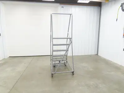 Cotterman Metal Rolling Ladder 5-Step 50"H Platform 24x7"Tread 80"H 30"W 450Lb