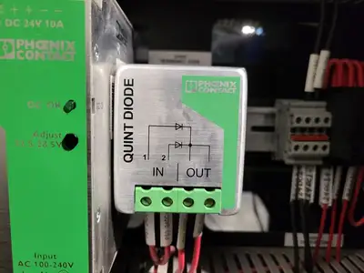 Control Data System w/ UPS
