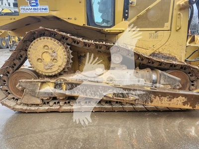 USED 2016 CATERPILLAR D6T XL
