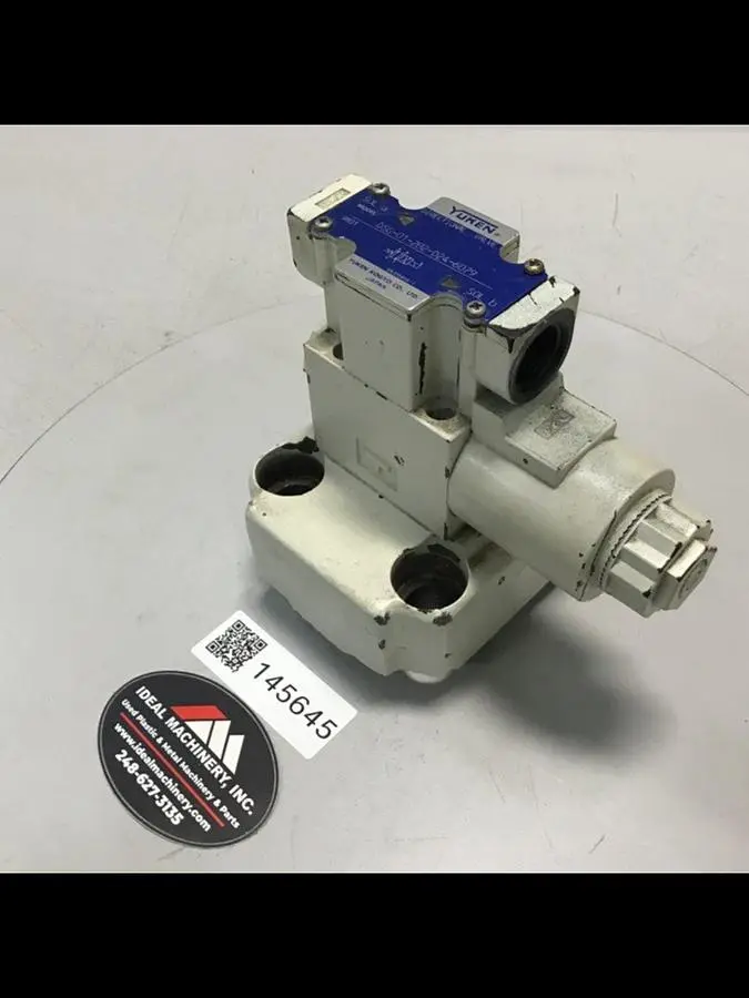 USED YUKEN DSG-01-2B2-D24-6079