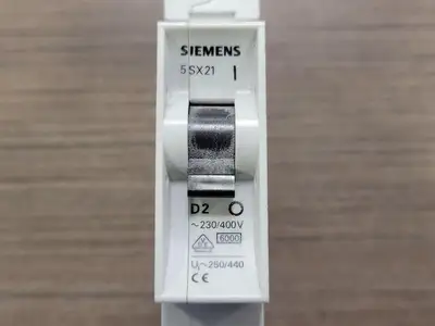 USED SIEMENS 5SX21 D2