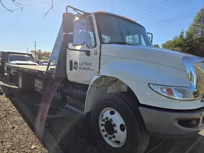 USED 2019 INTERNATIONAL DURASTAR 4300