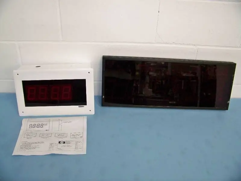 (2) Electronic Digital Clocks/Timers/Counters