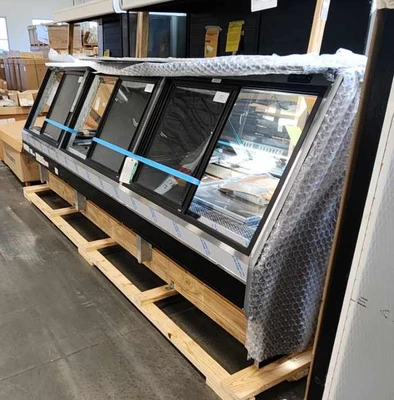 12-0066 32 Feet of Hussmann Service Deli Cases-New
