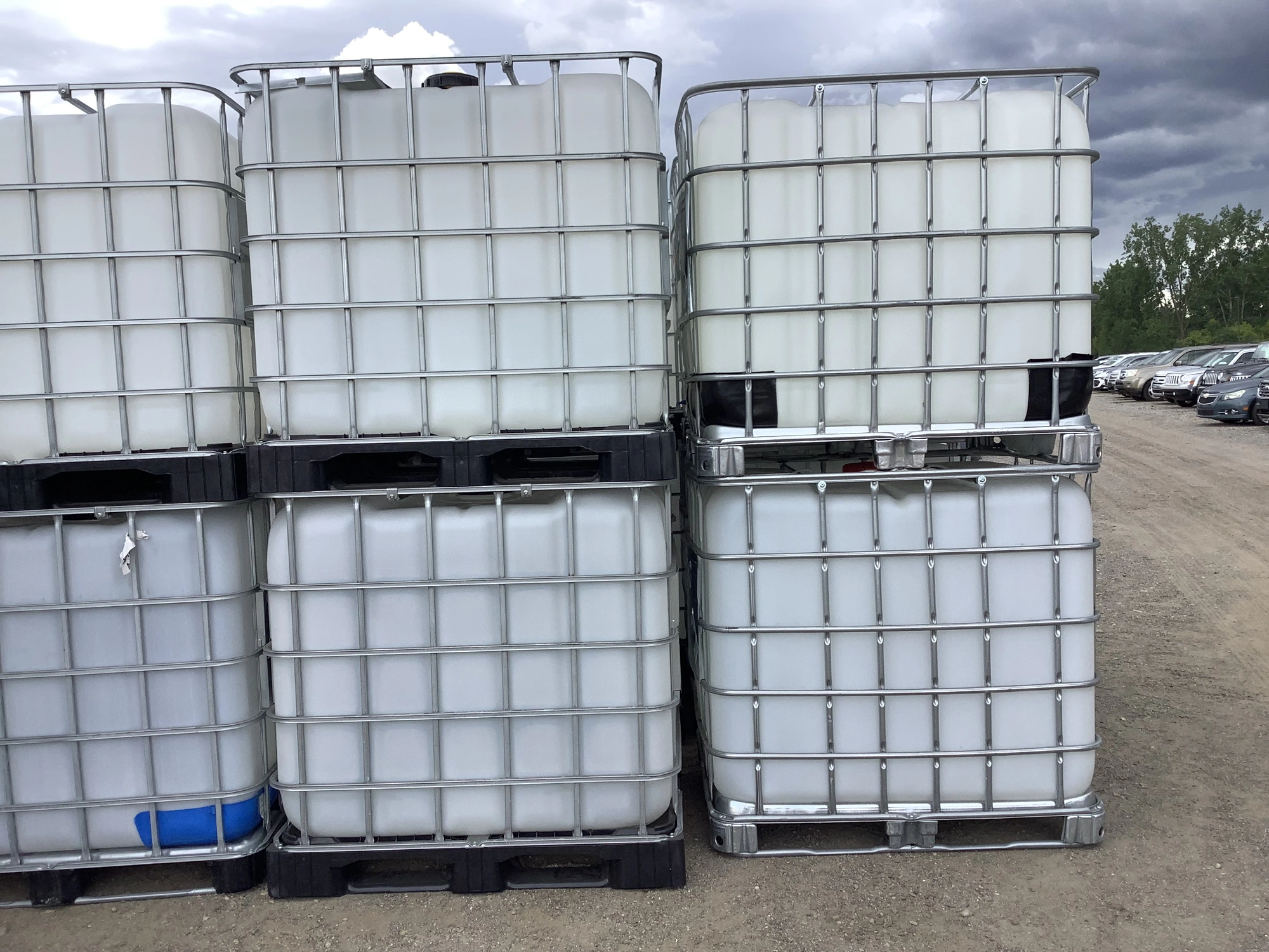 Used _UNKNOWN_ _UNKNOWN_ IBC Tanks Michigan US | Miedema Asset Management Group #1294848