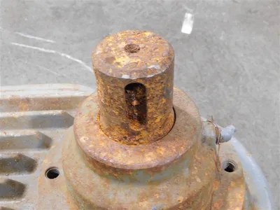 S-E-Co. 101 317 Right Angle Gear Reducer Used