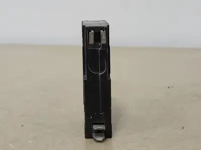 USED SQUARE D QO130