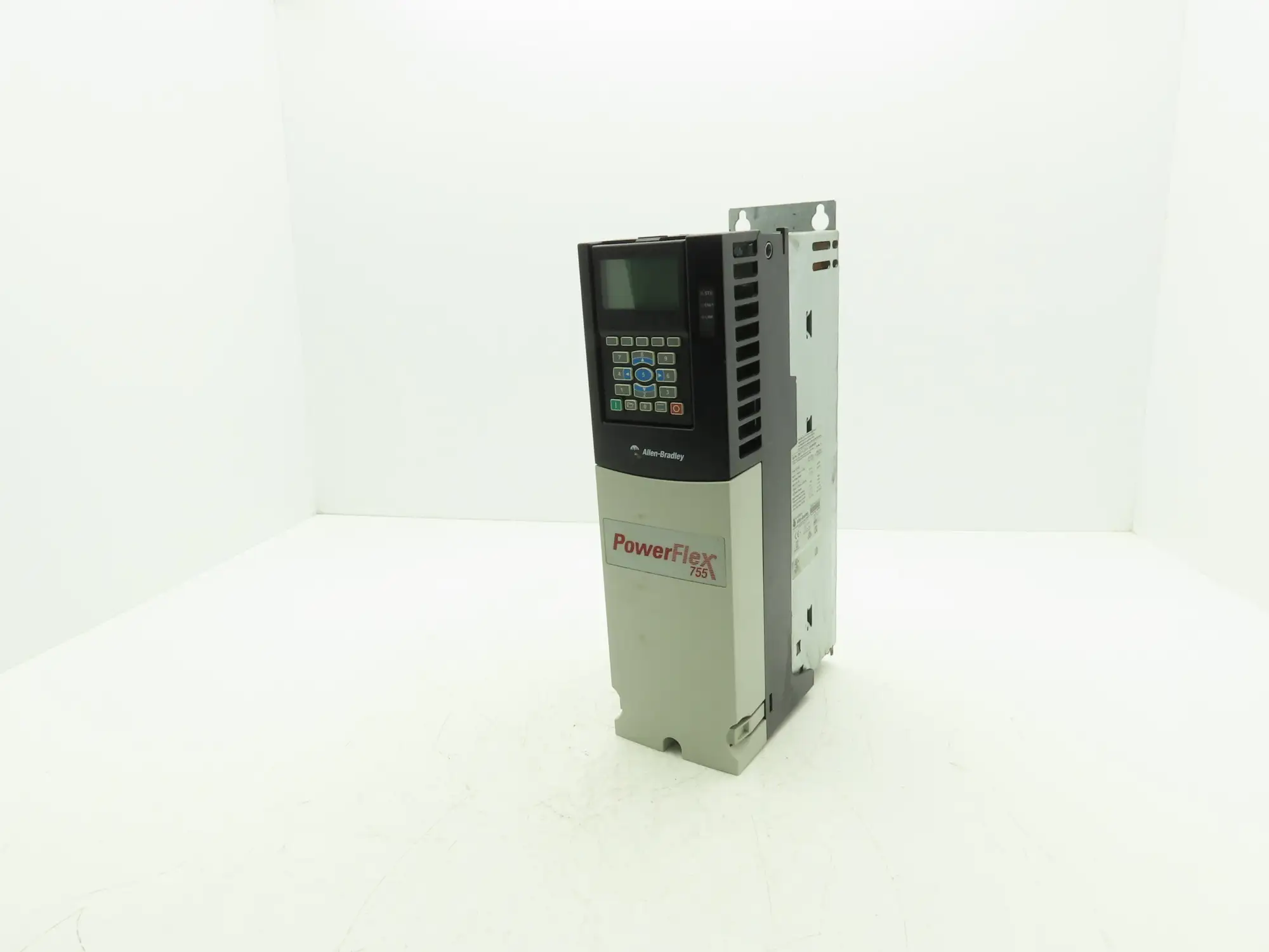 Allen Bradley 20G11RD011AA0NNNNN PowerFlex 755 AC Drive 480V 10.7A 7.5HP Ser A