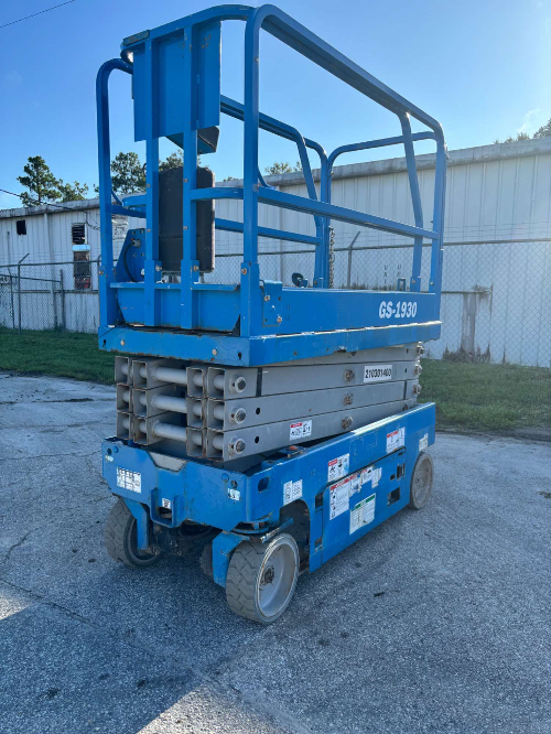 Used 2019 GS-1930 Genie Scissor Lifters Florida US | Stack Equipment #1418920