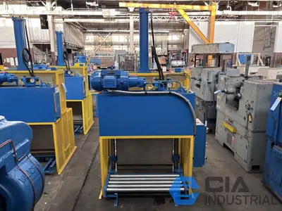 RCM 32" Hydraulic Rubber Bale Cutter