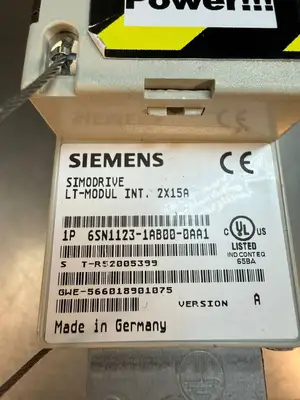 Siemens 6SN1123-1AB00-0AA1 Power Module Simodrive (6.5.1)