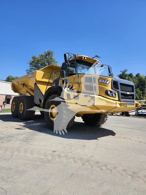 USED 2017 BELL B45E