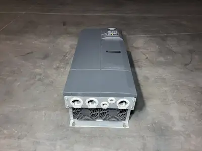 USED SIEMENS 6SE6440-2UD33-7EB1