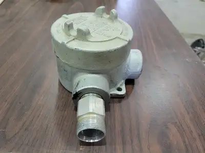 USED CROUSE-HINDS TYPE EAJ