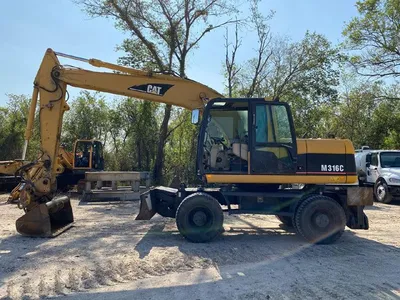 2005 Caterpillar M316C