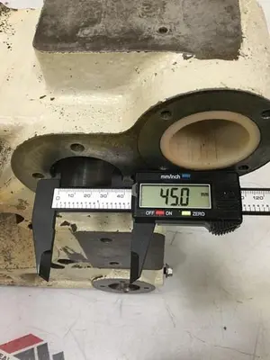USED CINCINNATI MILACRON VST33-2.97 / SP