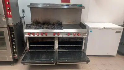 VULCAN GAS RANGE WITH GRIDDLE AND 2 OVENS
