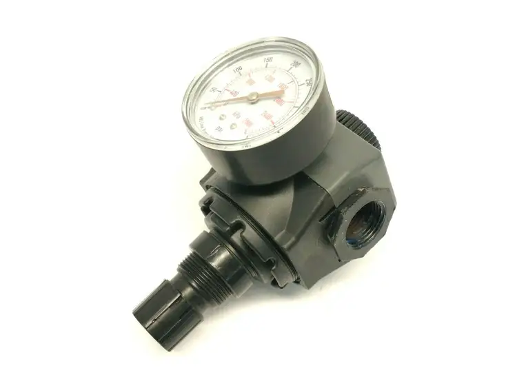 Used MASTER PNEUMATIC MASTER PNEUMATIC IR380-6H Air Pressure Regulators Michigan US | Maverick Industrial Sales #1092162