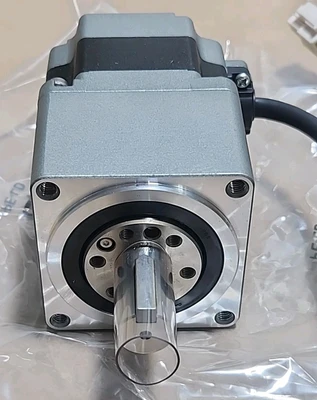 NEW Oriental Motor RKS564BA-HS100-3