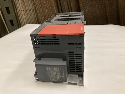 USED MITSUBISHI Q00UJCPU