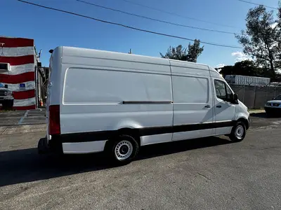 Used 2019 FREIGHTLINER SPRINTER Vans Florida US | Truck and Van Outlet #1509215