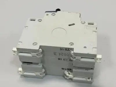 USED LEGRAND B16
