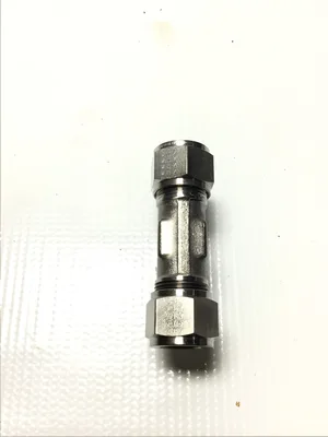 Hoke Gyrolok 8TTTB6-316/HPS-90 Stainless Steel Union Tee Tube Fitting (5/BX)
