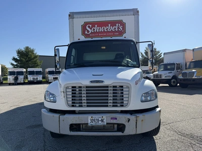Used 2012 FREIGHTLINER BUSINESS CLASS M2 26' BOX TRUCK Box trucks Ohio US | Miedema Asset Management Group #1709407