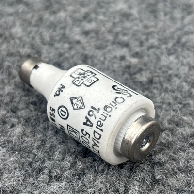 New | in-Stock Siemens 5SB16 Fuses California US | Davliegogo LLC #1708043