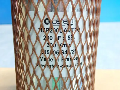New | in-Stock CEFEM POWER 1I2P200UAVT10 Capacitors Ohio US | HGR 24 #907577