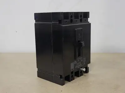 Used WESTINGHOUSE EB3015 Switchgears British Columbia CA | Lenmark #239778
