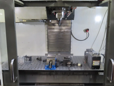 Used 2016 HAAS VF-5/50XT Vertical Machining Centers Minnesota US | Machinesused.com #1341523