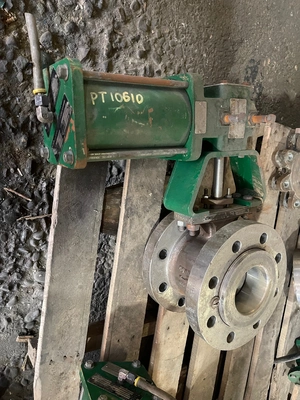 Fisher 4" V300  V-Ball Control Valve