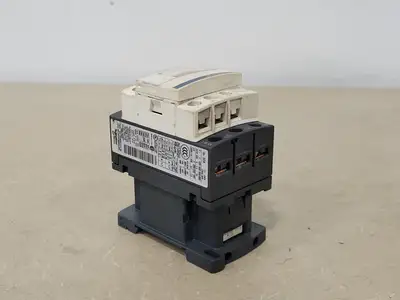USED TELEMECANIQUE LC1D18B7