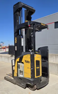 Used 2022 YALE NR045EC Reach Trucks Pennsylvania US | National Lift Equipment #1455510