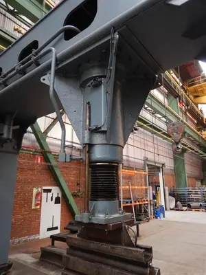 USED NIELAND 300 TON DISH END FORMING PRESS