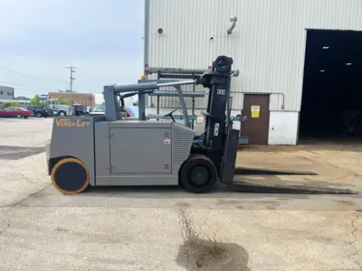 Used 2003 VERSALIFT VERSALIFT 40/60 Internal Combustion Forklifts: Pneumatic Tire Illinois US | Forklift Exchange #1274858