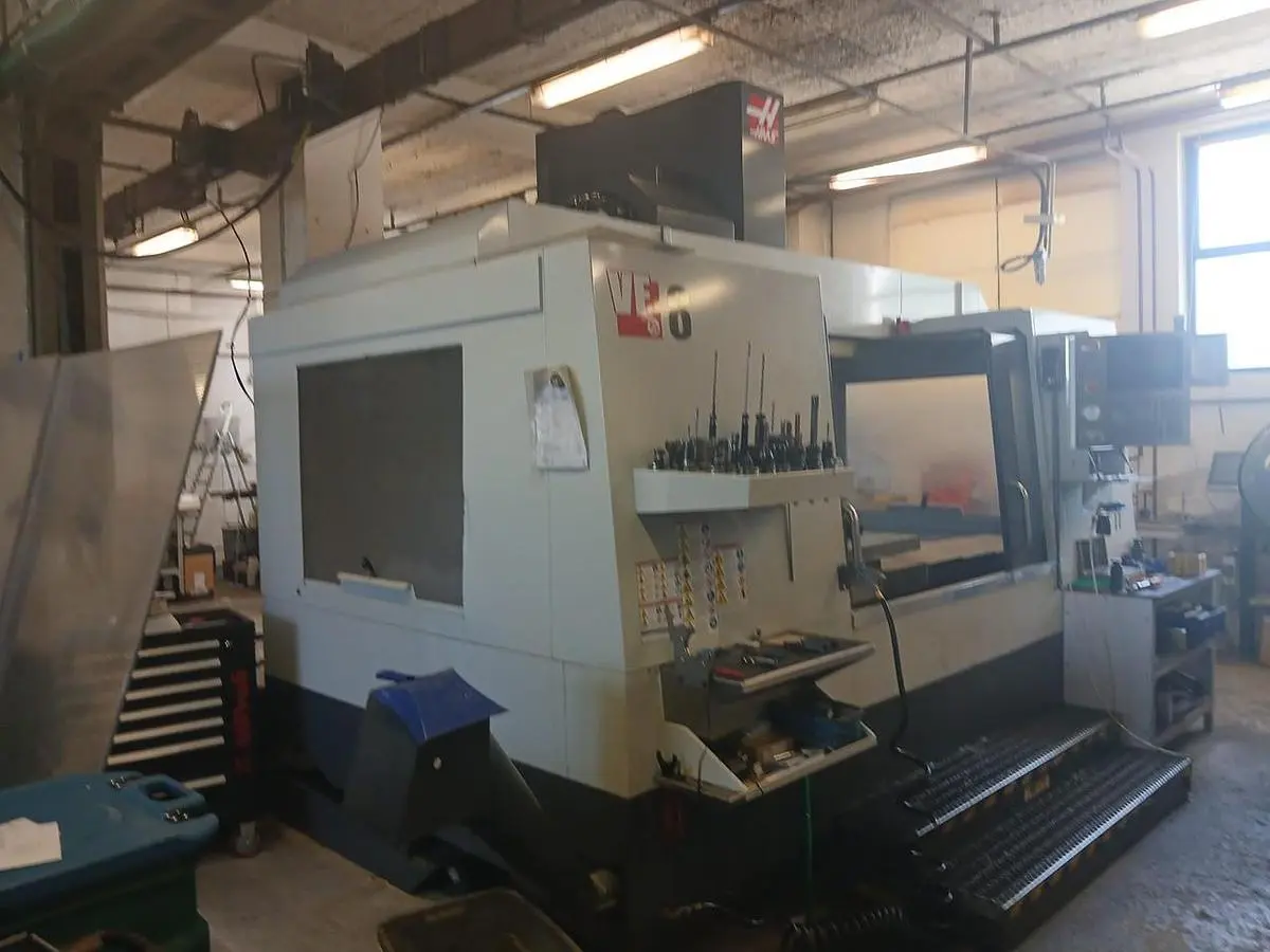 Used 2016 HAAS VF-8/40 Vertical Machining Centers CZ | Amaron s.r.o. #1147052