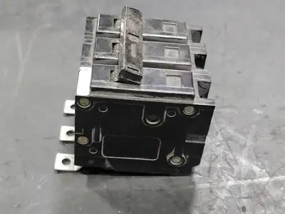USED CUTLER-HAMMER BAB3060H