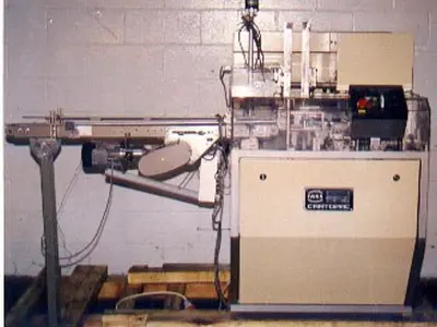 IWK CP40 REVERSE TUCK CARTONER -