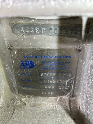 2000 A&B PROCESSING 3,000 GALLON Stainless Steel Tanks | Perry Equipment (2)