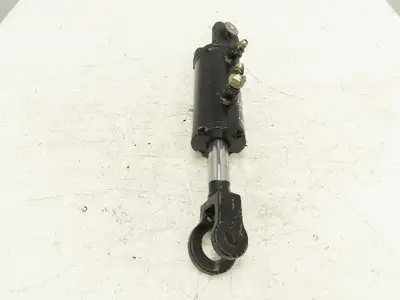 Toyota 7FBEU15 Electric Forklift Tilt Cylinder