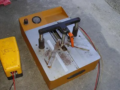 USED ALFAMACCHINE FRAMING MACHINE