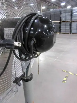 AIRMASTER FREE STANDING PEDESTAL FAN
