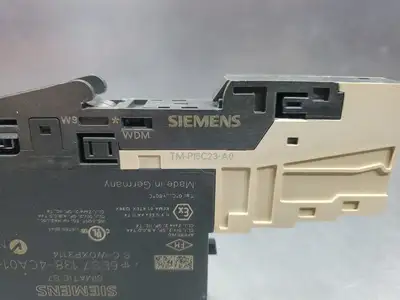 USED Siemens 6ES7138-4CA01-0AA0 PM-E Module w/TM-P15C23-A0 Base