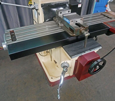 USED 2000 Chevalier FM-32K  W/Anilam 3200 MK 2- Axis Control