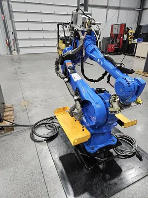 USED YASKAWA MOTOMAN MH50-II
