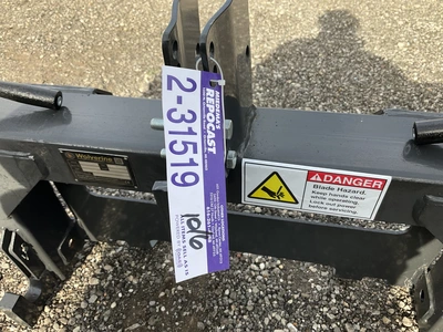 Used WOLVERINE PT-16-01C SKID STEER 3-POINT HITCH ADAPTER Hitches Michigan US | Miedema Asset Management Group #1487942